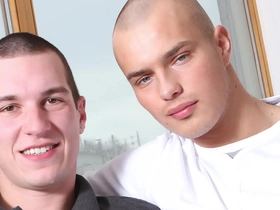 Damn! the guy with the shaved head is hot!