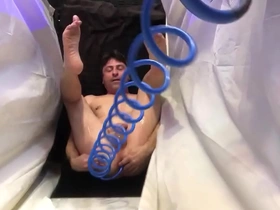 Looking at my asshole & feet from above with enema